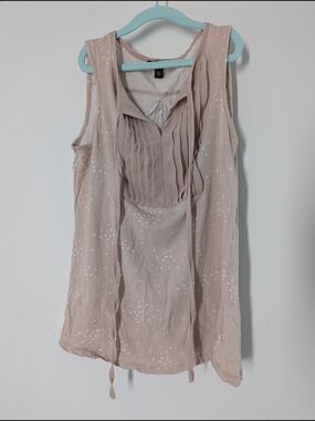 Jacob Blush Sleeveless Pleated Front Camisole with White Stars